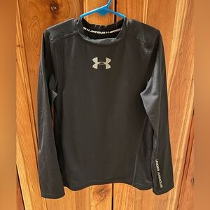 Boys Under Armour Coldgear long sleeve, size YS
